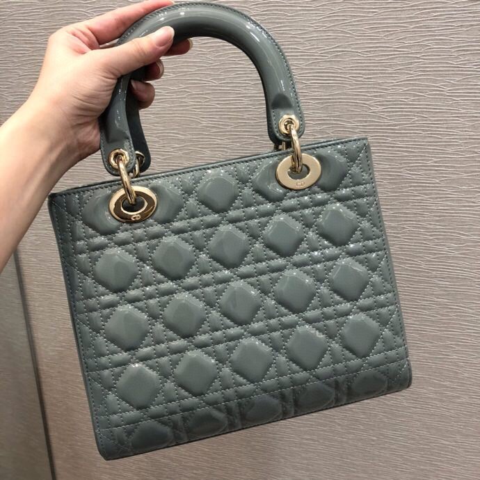 Medium Lady Dior Bag | Theluxinbox
