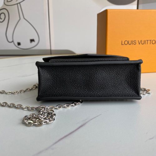 Buy LV MINI MYLOCKME CHAIN POCHETTE M69183 @ $139.00