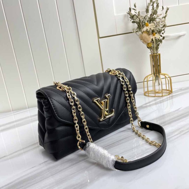 Buy LV NEW WAVE CHAIN TOTE M53937 @ $149.00