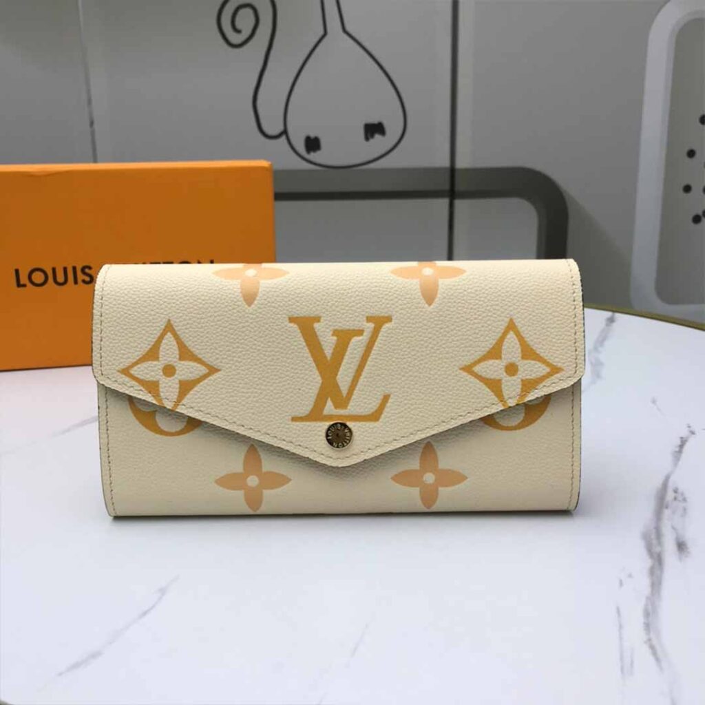Buy LV By The Pool-SARAH WALLET M60668 @ $89.00