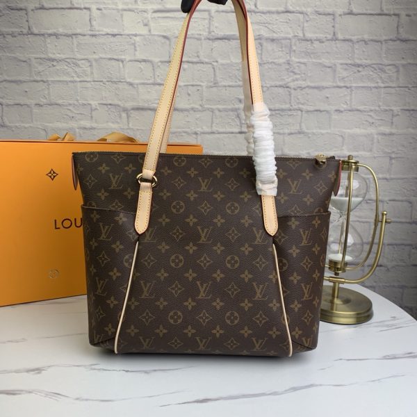 Buy LV Totally GM Tote Bag M56689 @ $189.00